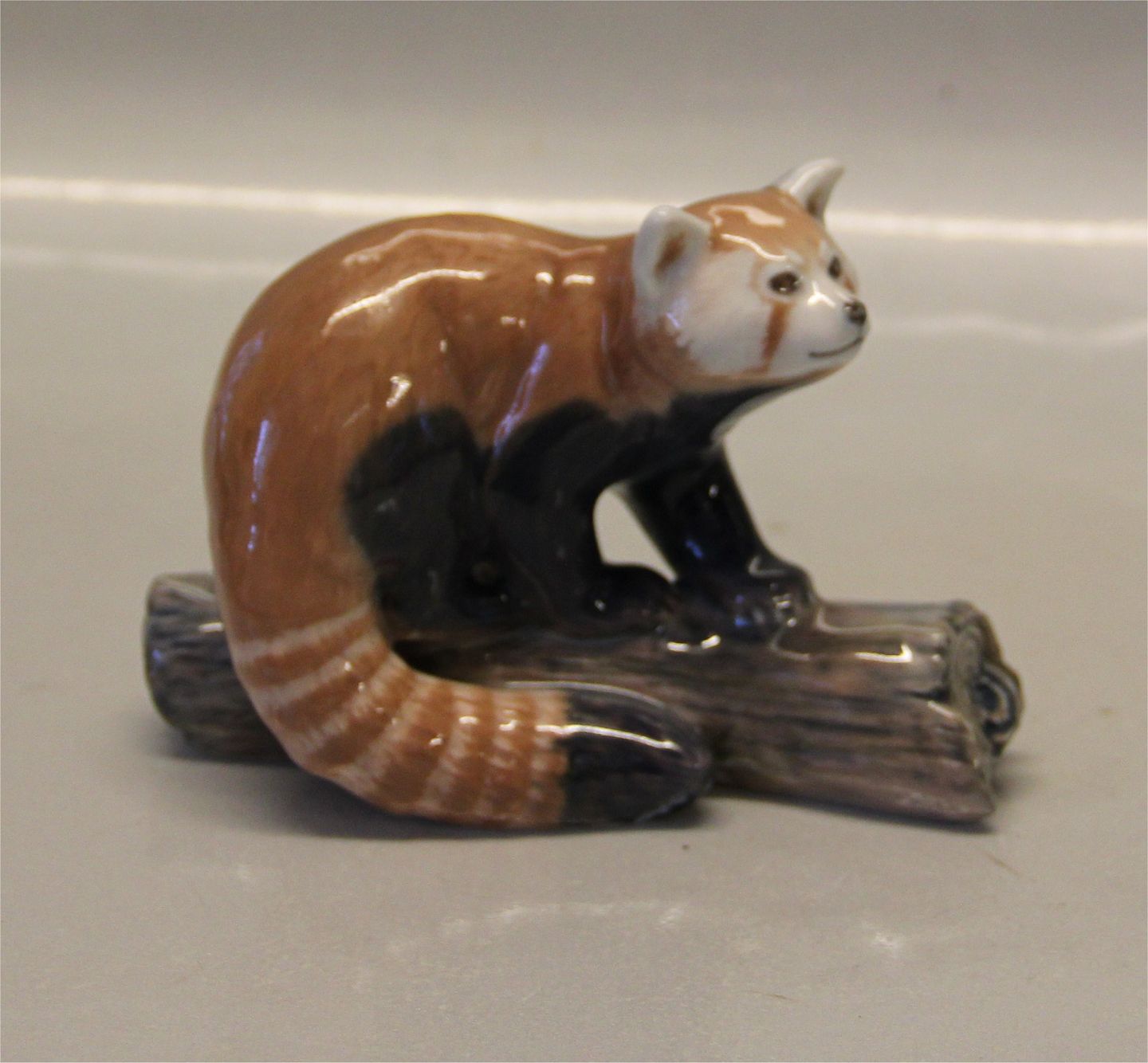 KAD ringen - Royal Copenhagen figurine, panda eating bamboo No. 662 - Royal  Copenhagen figurine, panda eating bamboo No. 662