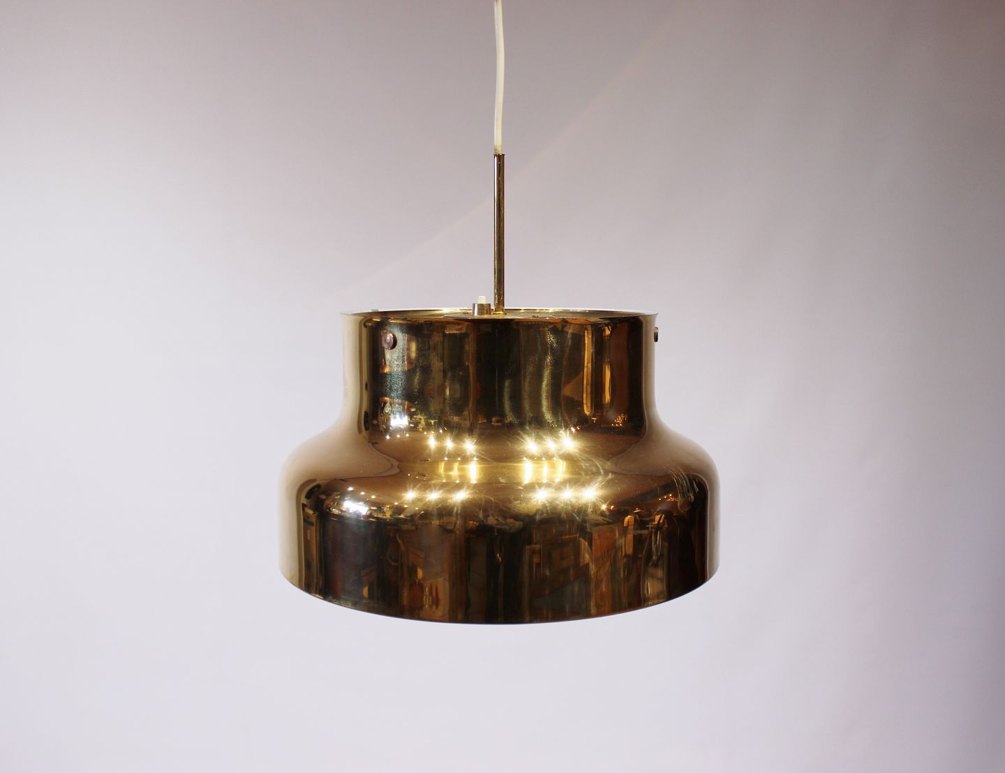 KAD ringen - "Bumling" pendant in brass designed by Anders in 1968 and manufactured b - pendant in brass designed by Anders Pehrson in 1968 and manufactured