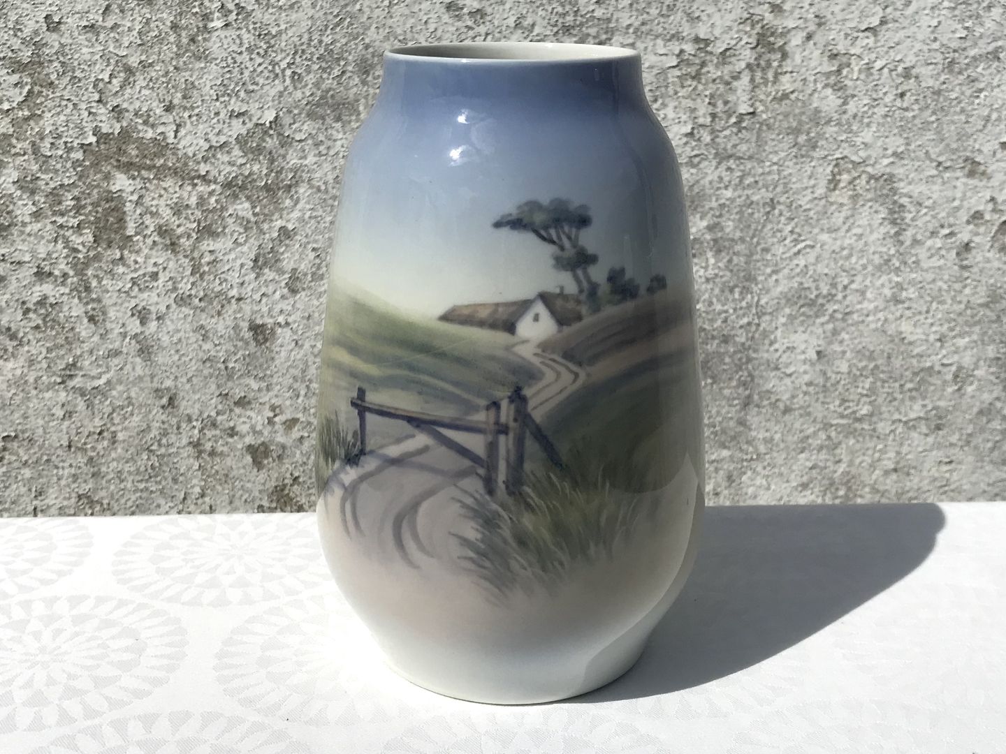 Olga - Antik & Design - Royal Copenhagen * Vase * * *300kr - Royal Copenhagen * Vase * #2776/1224 *