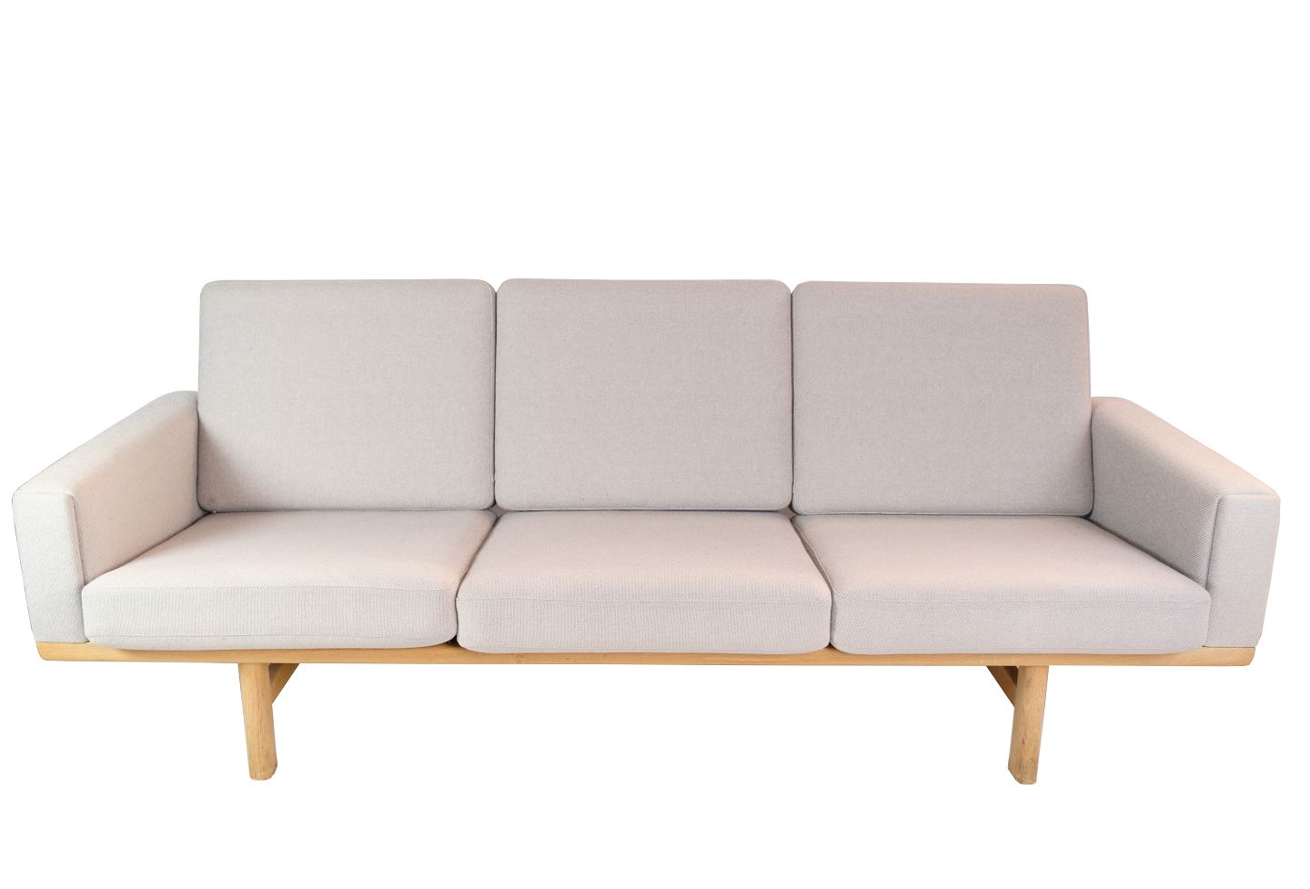 Kad Ringen Three Seater Sofa Model
