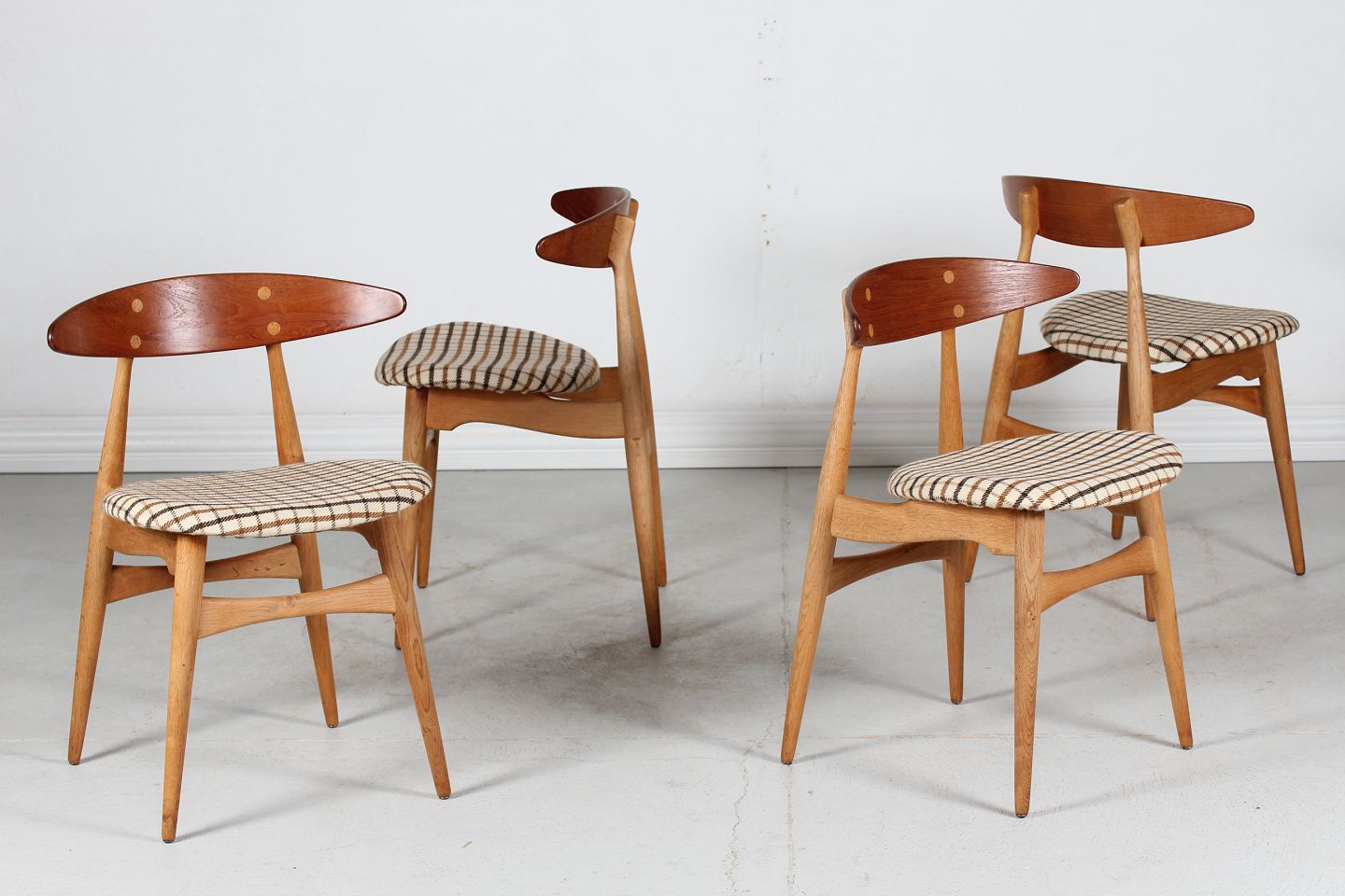 Hans wegner ch33 chair 2025