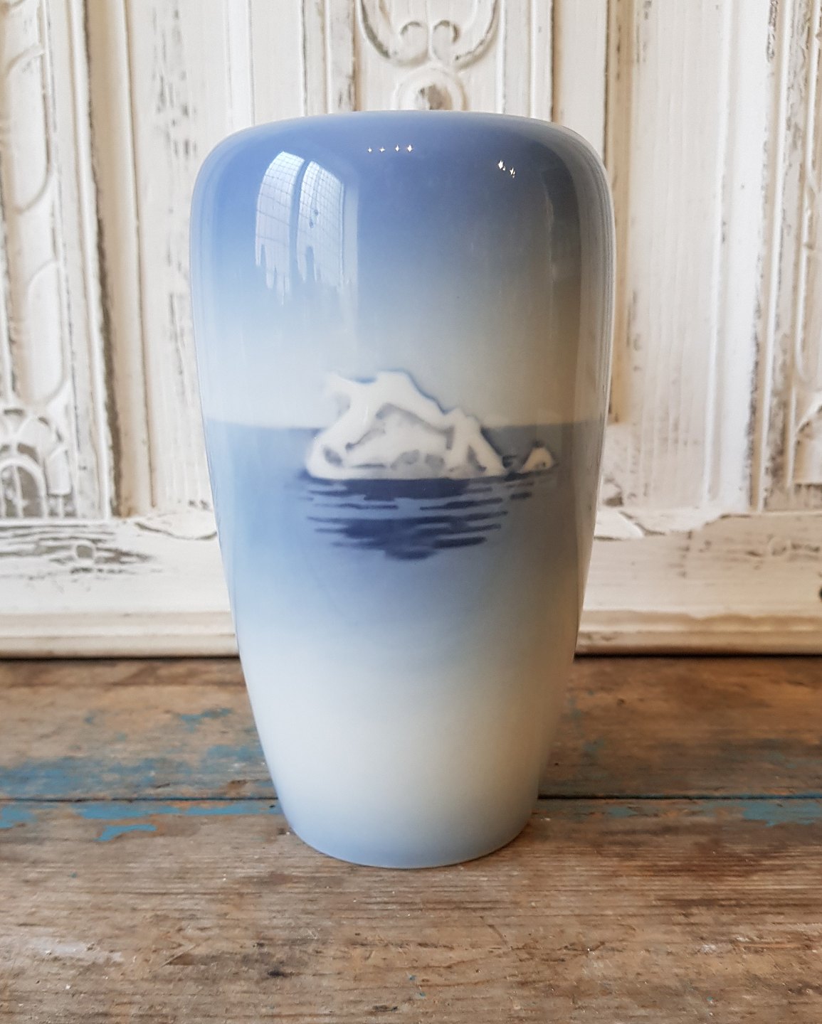 Sherlock Holmes konvertering Eksklusiv www.Antikvitet.net - Royal Copenhagen vase dekoreret med isbjørn no. 4352 Sherlock Holmes konvertering Eksklusiv www.Antikvitet.net - Royal Copenhagen vase dekoreret med isbjørn no. 4352