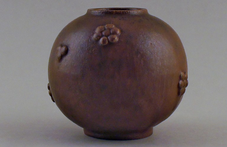 Arne Bang. Ceramic vase. Marked AB 212.