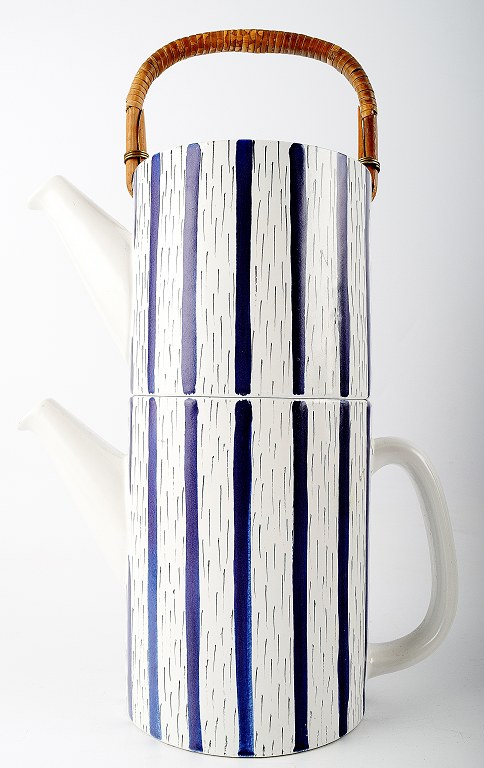 Rare two-piece  teapot, design Stig Lindberg, Gustavsberg.