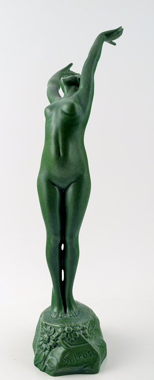 Axel Ebbe: "Solrose". Kvindefigur af glaseret terracotta.