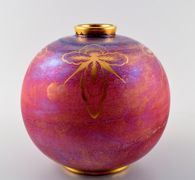 Josef Ekberg, Gustavsberg Art Deco vase.
