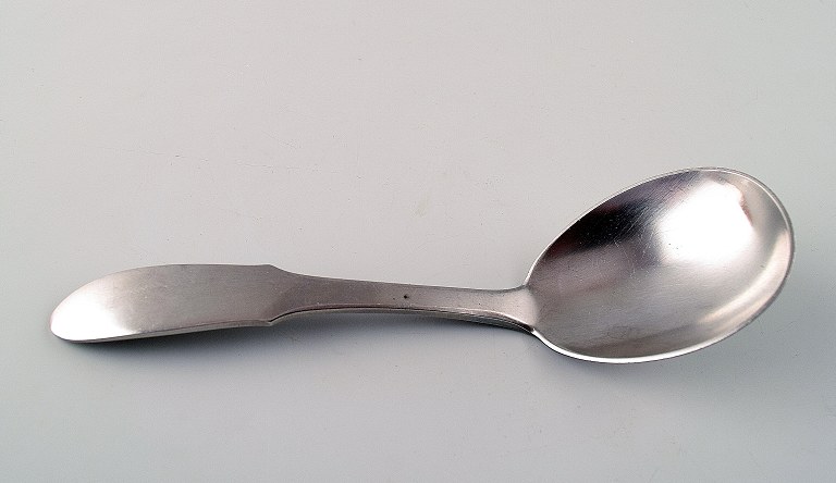 Georg Jensen, GJ Mitra steel cutlery.
Jam spoon.