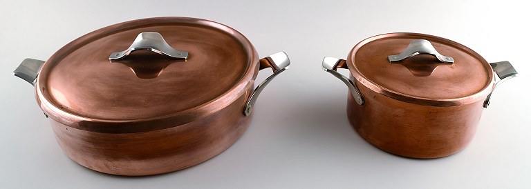 Henning Koppel: "Taverna". 2 pots in copper, inner sides coated with silver.