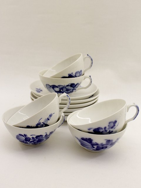 Kongelig Porcelæn Blå Blomst tekop 10/8049