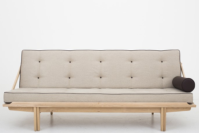 Poul Volther / KLASSIK Copenhagen
Daybed is in oak and cushions in Canvas and buttons and pillow in 
Savanne-Antique leather
Condition: New.
Availability: 8-12 weeks
