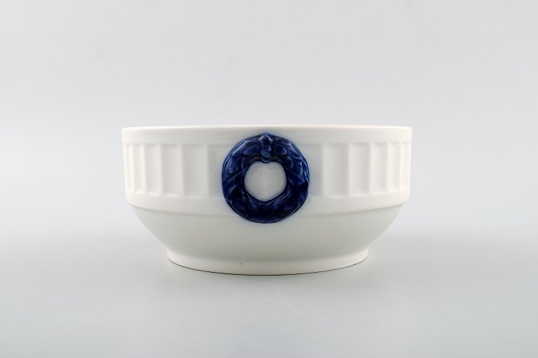 Royal Copenhagen Blue Fan Serving bowl # 11506.
