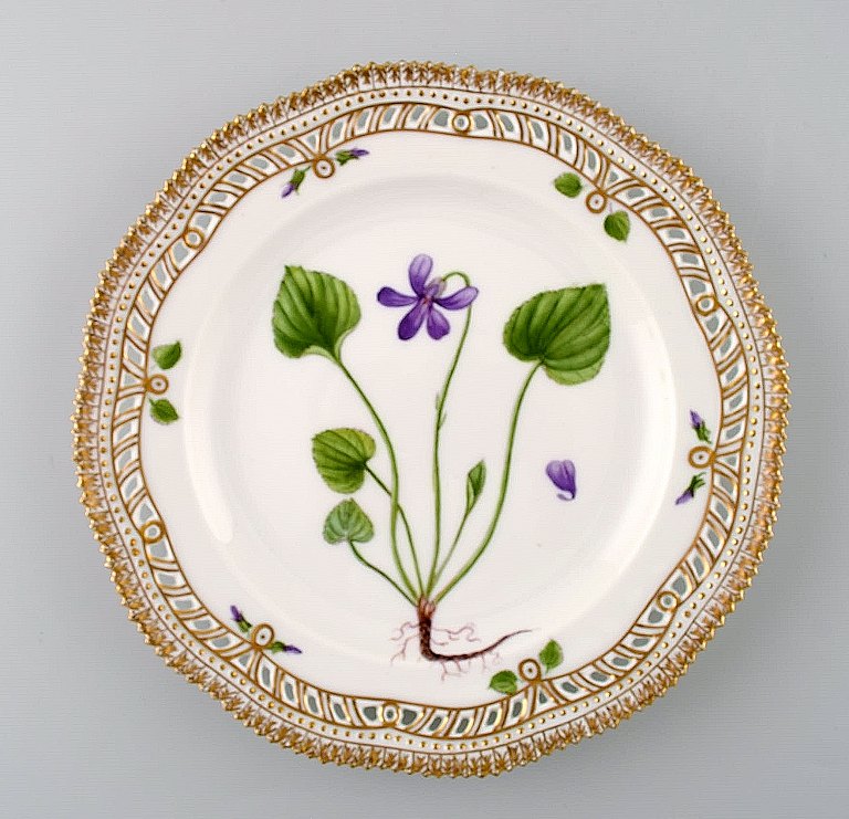 Royal Copenhagen Flora Danica openwork plate # 20/3554.
