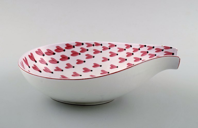 Stig Lindberg bowl, Gustavsberg studio. Fajance. 1940s.
