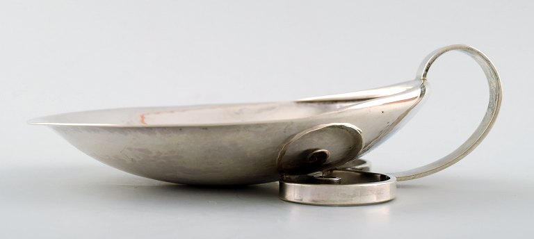 Hans Hansen, Kolding. Bowl of sterling silver.
