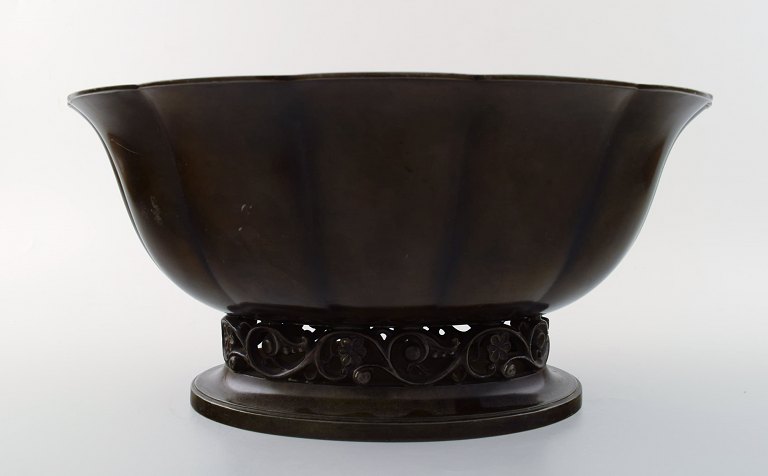 Just Andersen art deco "disco metal" jardiniere / compote, number 164.