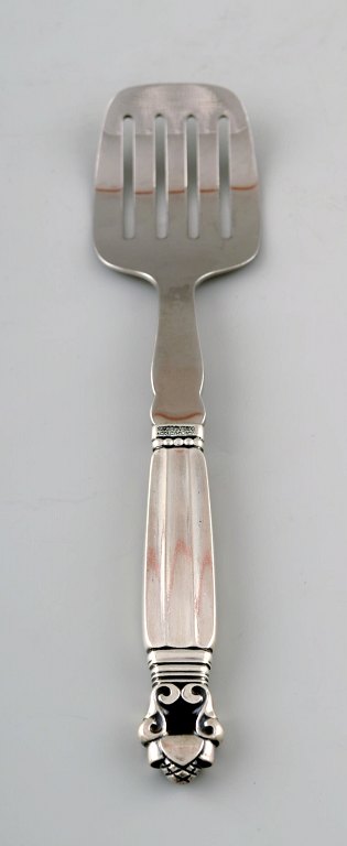 Georg Jensen Silver Acorn Herring / Sardine Serving Fork, fork in stainless 
steel.