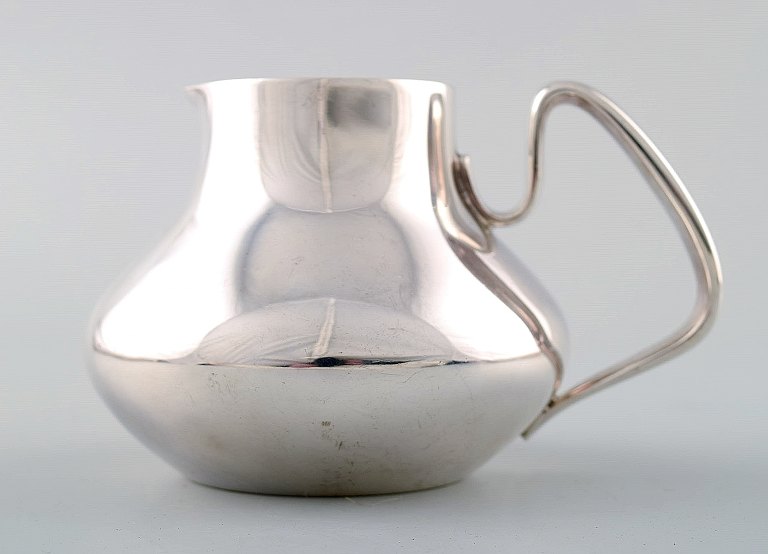 Georg Jensen Cream jug, number 1017.
Henning Koppel (1918-1981) year 1952.