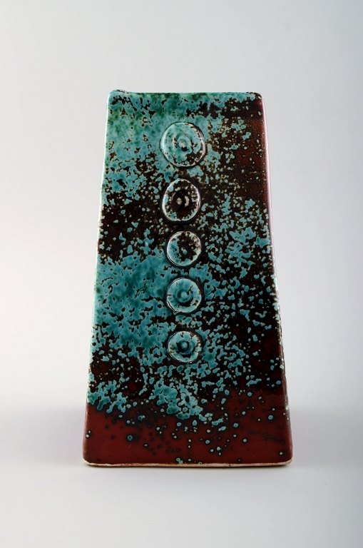 Hans Hedberg (1917-2007) svensk keramiker.
Unika keramik vase fra Hedberg´s eget værksted i Biot.