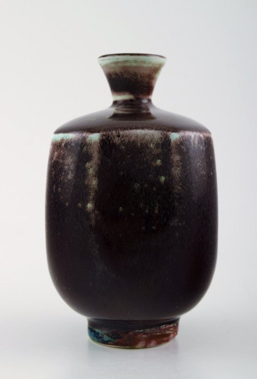 Friberg studiohand keramikvase, unika.
Aniara glasur.