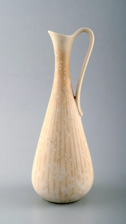 Gunnar Nylund, Rörstrand vase/kande i keramik. 
Smuk æggeskalsglasur.