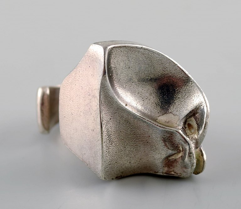 Björn Weckström, Lapponia, Finland.
Vintage modernist ring in sterling silver, handmade.