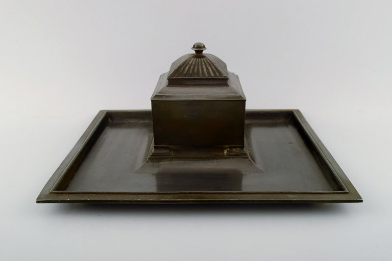 Just Andersen "disko metal" writing set/inkwell, number D 1312.
