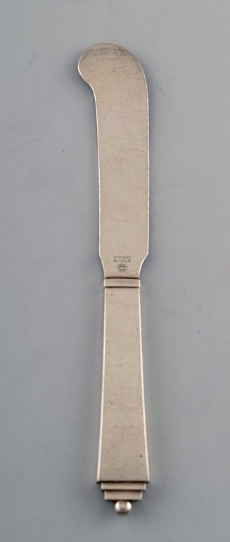 Georg Jensen sterling silver pyramid butter knife in all sterling silver.
