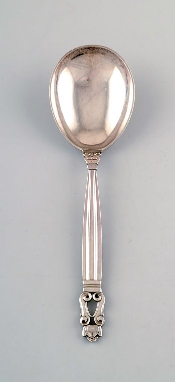 Georg Jensen "Acorn" serving spoon in Sterling silver.
