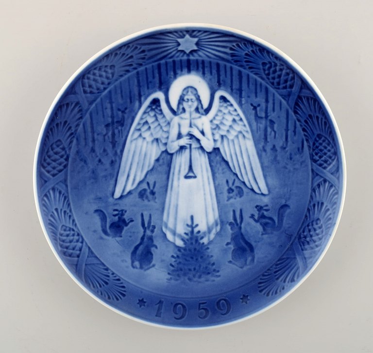 Royal Copenhagen, Christmas plate from 1959.
