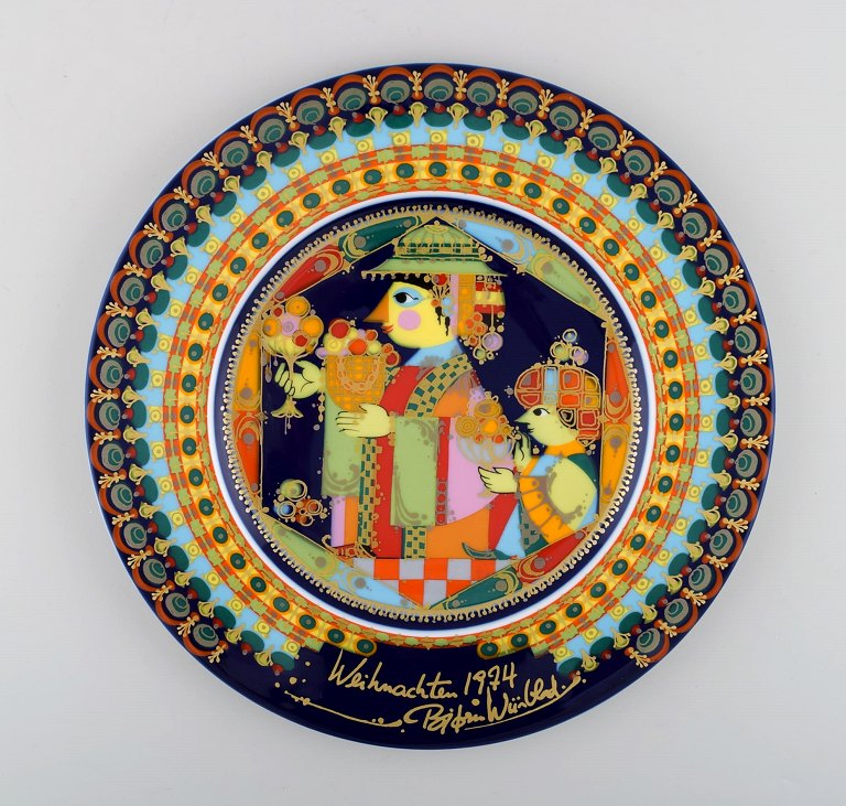 Rare hand painted Rosenthal Bjørn Wiinblad Christmas plate from 1974. 
"Balthasar".
