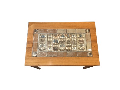 Table with baca tiles
Haslev Møbelfabrik
Mahogany
L: 57 cm, W: 37 cm, H: 50.5 cm
Good condition
Severin Hansen / Royal Copenhagen
