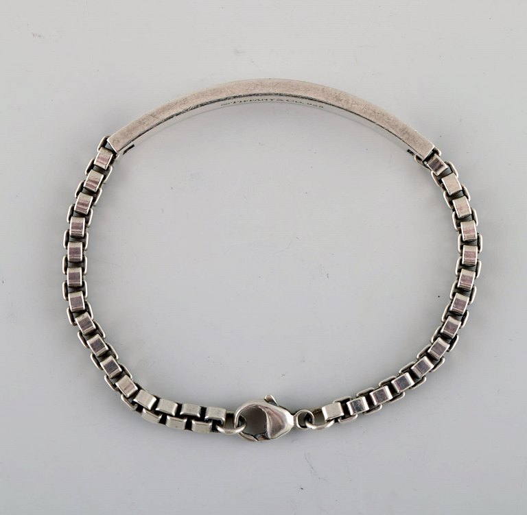 Tiffany & Company (New York) moderne armbånd i sterlingsølv. Ca. 1960. 
