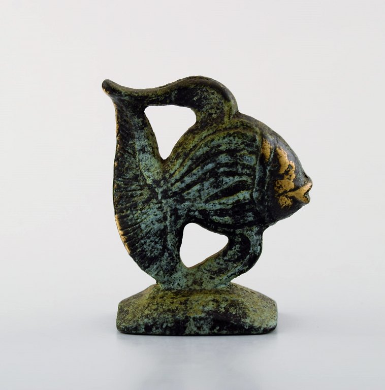 Walter Bosse, Austrian artist and designer (b. 1904, 1974) for Herta Baller. 
Fish in bronze. 1950