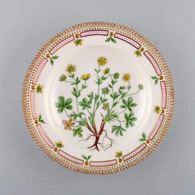 Royal Copenhagen flora danica deep plate.
Model number 20/3546.