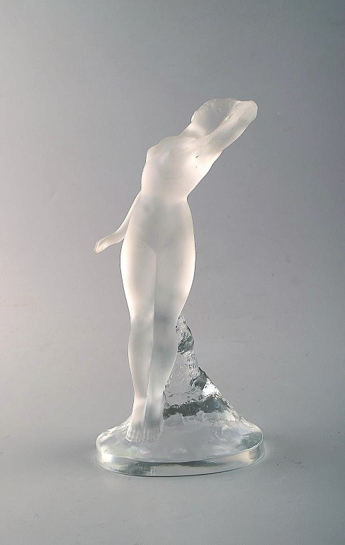 Lalique. Figure of naked woman in clear art glass. 1960