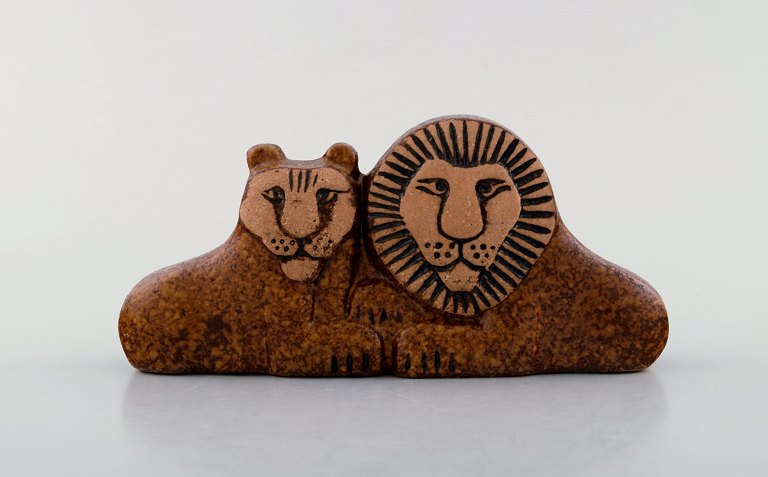 Lisa Larson for Gustavsberg. Rare lion couple in glazed stoneware. 1970