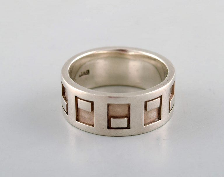 Swedish modernist ring in sterling silver. 1960