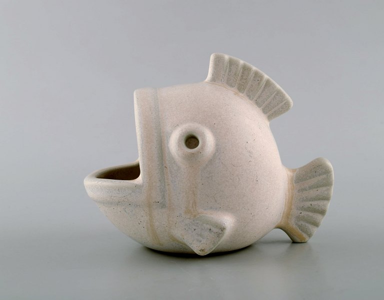 Gunnar Nylund for Rörstrand / Rorstrand. Fish figure in glazed ceramics. 1950 / 
60