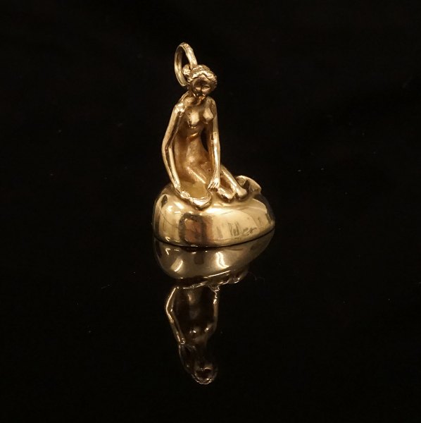 Bernhard Hertz: Die kleine Meerjungfrau, 14kt Gold. H: 2,5cm