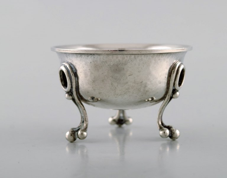 Danish silversmith. Salt vessel in silver (830). Dated 1920.
