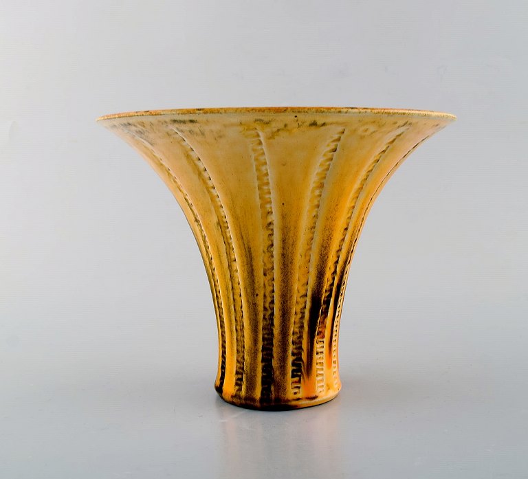Svend Hammershøi for Kähler, Denmark. Vase in glazed stoneware. Beautiful yellow 
uranium glaze. 1930 / 40