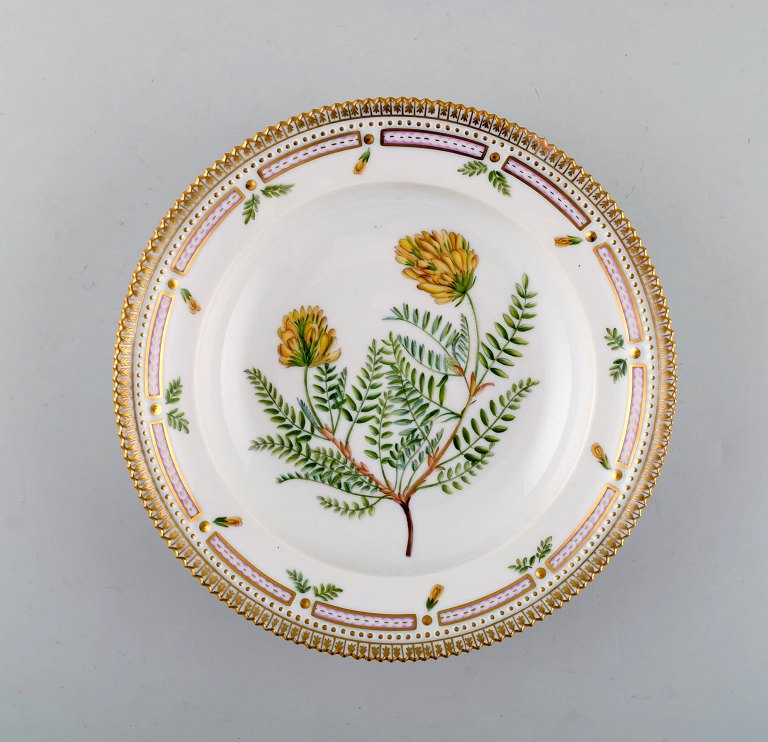 Royal Copenhagen Flora Danica deep plate #604.  
