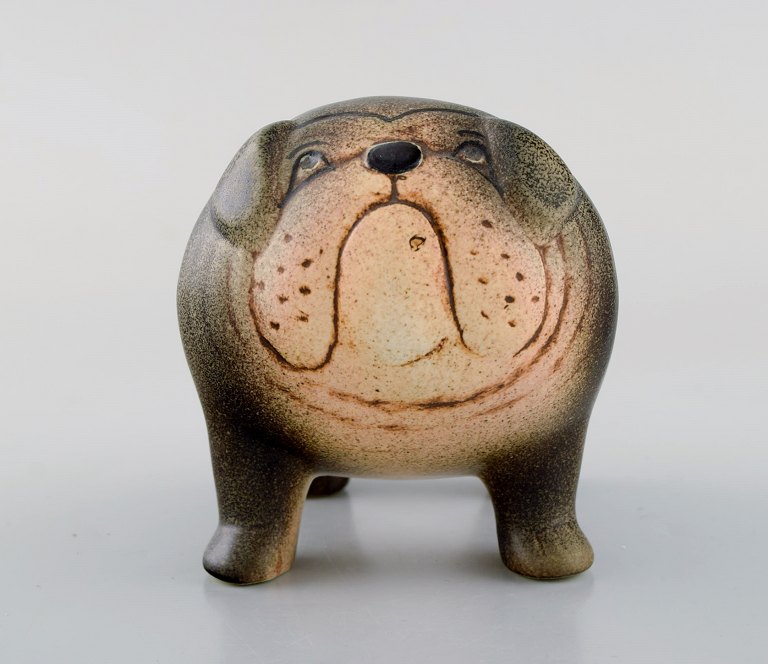 Lisa Larson for K-Studion / Gustavsberg. Bulldog in glazed ceramics. 20th 
century.
