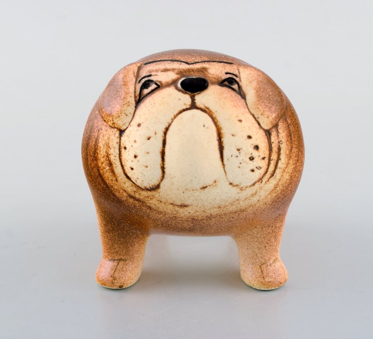 Lisa Larson for K-Studion/Gustavsberg. Bulldog i glaseret keramik. Sent 
1900-tallet.
