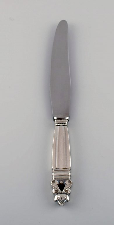 Georg Jensen Konge middagskniv i sterlingsølv og rustfrit stål. 8 stk på lager.
