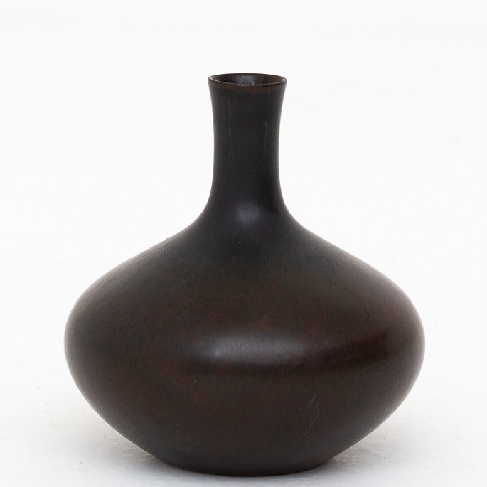 Carl-Harry Stålhane / RörstrandStoneware vase in brown hare