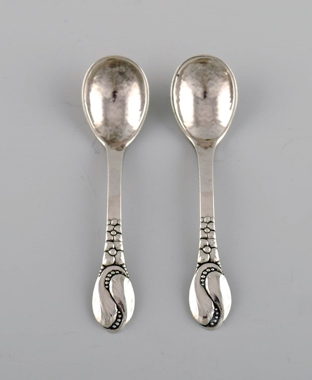 Two Evald Nielsen Number 12 salt spoons in silver (830). 1920s.
