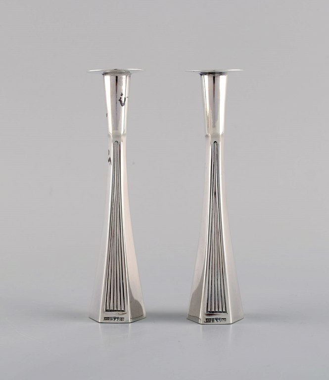 Wiwen Nilsson Lund, Sweden (b. 1897, d. 1974). A pair of modernist candlesticks 
in silver. Dated 1963.
