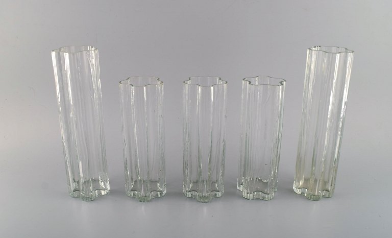 Stölzle-Oberglas, Austria. Five Vienna vases in clear art glass. 1980s.
