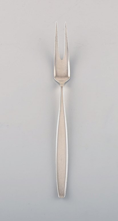 Georg Jensen Cypress meat fork in sterling silver.
